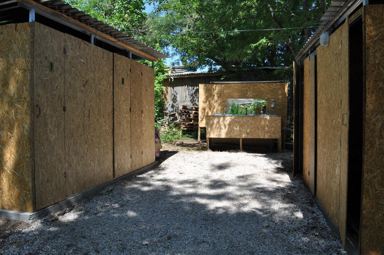 Steller Hostel & Camping Odessa Extérieur photo